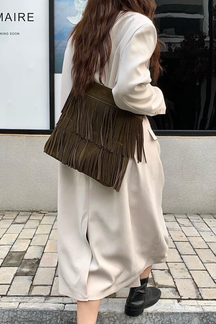 MBH Fringe Suede Trendy Large Capacity Shoulder Tote Bag - Image 5